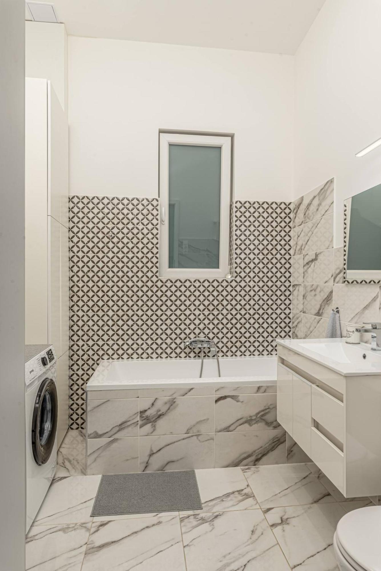 Apartment With 2 Bedrooms Near Gellert Thermal Bath Budapest Esterno foto